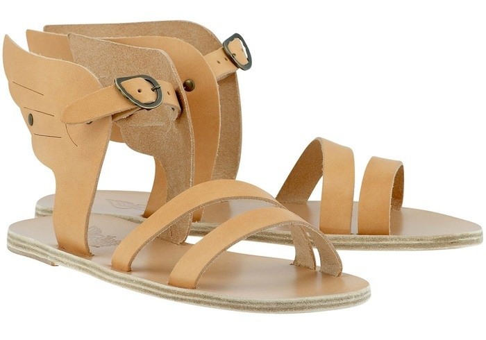 Sandals đẹp nhất cho nam mùa hè này DĨ AN23:27 17/08/2022